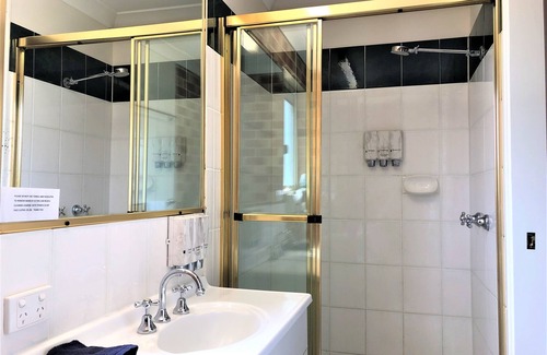 Clayfield Hotel | Airport Clayfield Motel