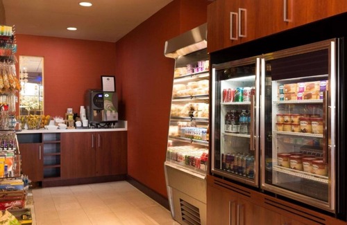 Burlingame House | Airport convenience outside San Francisco !