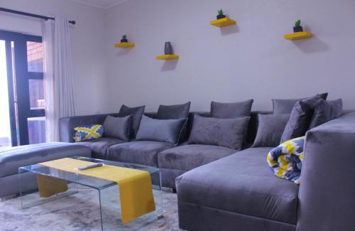 Ekurhuleni Apartment | Airport Heights