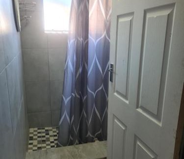 Kempton Park House | Airport Lodge OR Tambo