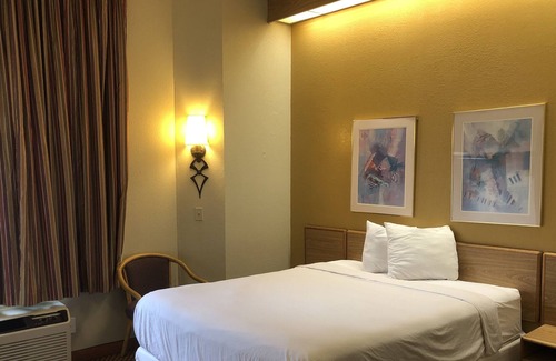 Coraopolis Hotel | Airport Lodging Inc.