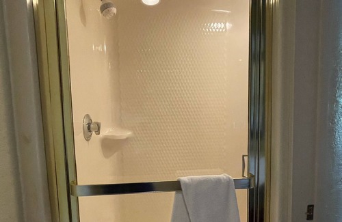 Coraopolis Hotel | Airport Lodging Inc.