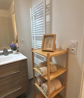 Orly Apartment | AirStay Orly T3 - Aéroport 10 min - Paris 20 min - Disney 30 min - Rungis