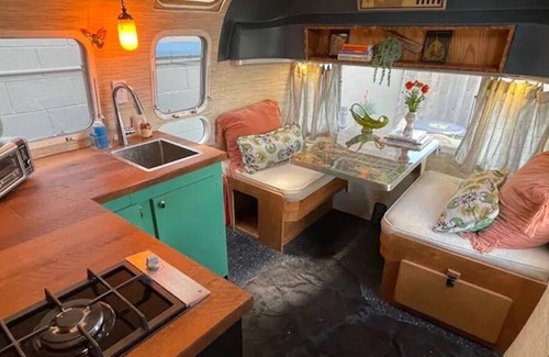 Tulsa House | Airstream Land Yacht : 5 min to Downtown