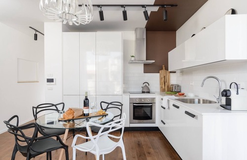 Tel Aviv City Center Apartment | AirTLV - Rambam Residence