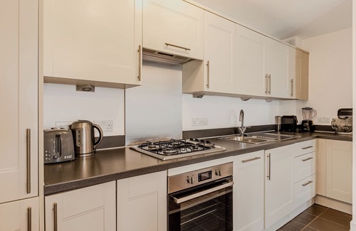 Deptford Apartment | Airy Bright 2Bed Apt Deptford, Canary Wharf