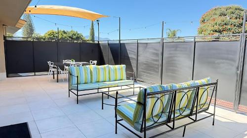 San Antonio Tlayacapan House | Ajijic Modern 1 Bedroom Home - Great Patio - Walk To Everything