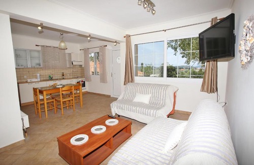 Nidri House | Akantha home