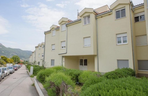 Rudine Apartment | Aket Apartment