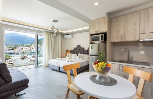 Bali Apartment | Akrogiali Apartments by Checkin