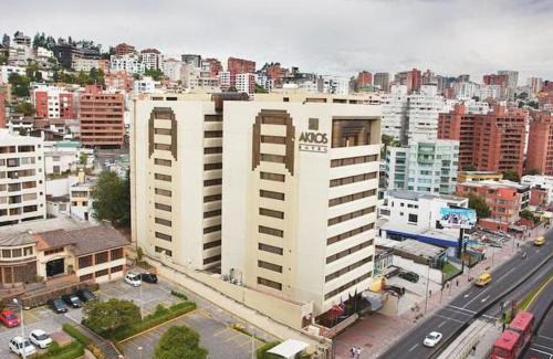 Financial District Apartment | Akros Quito Presidential Suite