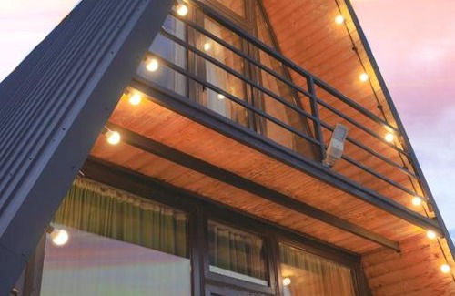 Bazaleti Ski Chalet | Alagi Cottage at Bazaleti lake