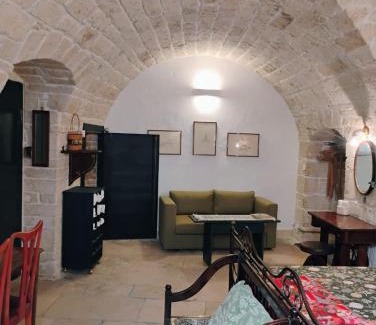 Bitonto House | alaséu