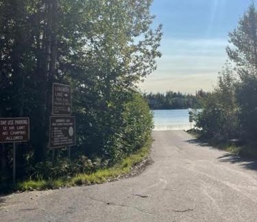 Soldotna Cabin | Alaska Lake + Lodge at Longmere