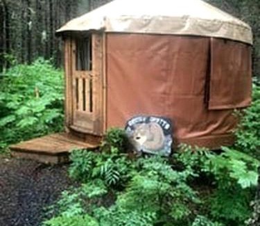 Bear Creek Other | Alaskan Glamping Yurt in Seward for an Eco-Adventure