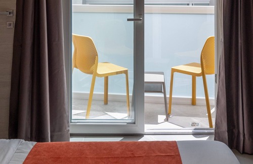 Gzira Hotel | Alavits Hotel by ST Hotels