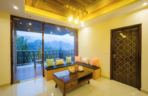 Shimla Apartment | Alaya Stays Pine Shadow Flamingo