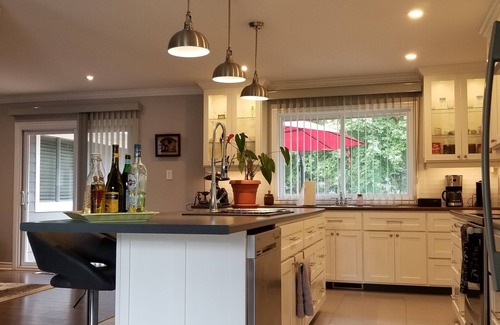 Niagara-on-the-Lake House | Alba Cottage with Brand New Pool
