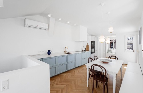 Centro Apartment | Alba - Holiday Penthouse in Malaga City