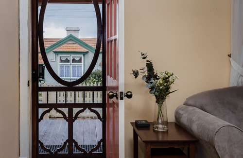 Albany Cottage | Albany Historic Cottage by the BnB Collection