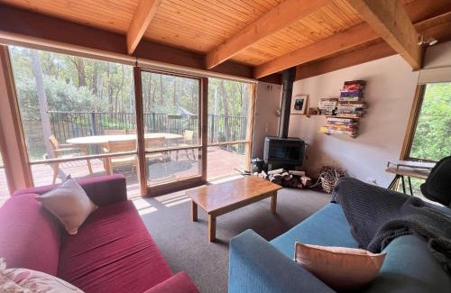 Sawmill Settlement Cabin | Albaski Lodge Room 3