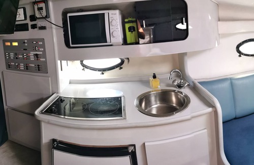 Santa Lucia Boat Rental | albatiara luxury rent boat boat