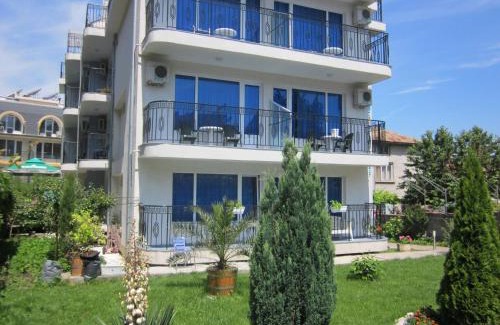 Kiten Hotel | Albatros 2 Family Hotel