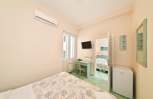 Ischia Porto Hotel | Albergo Atlantic