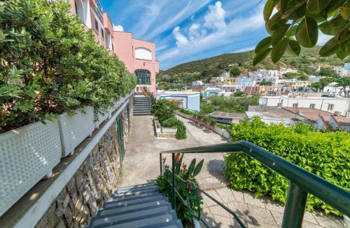 Ponza Hotel | Albergo Le Querce