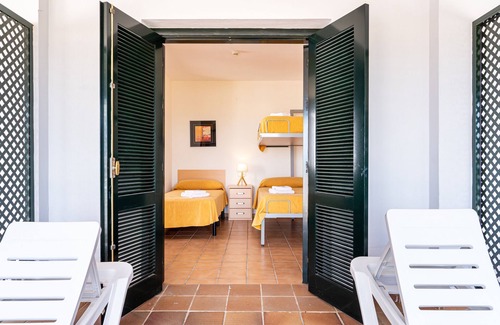 Punta Umbria Hostel | Albergue Inturjoven Punta Umbria - Hostel