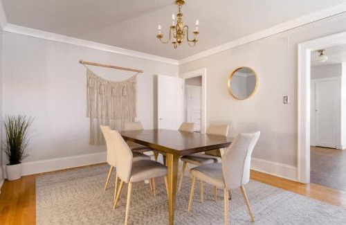 King House | Alberta Arts Gem - 2BR - 2BA - Prime Location