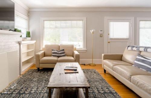 King House | Alberta Arts Gem - 2BR - 2BA - Prime Location