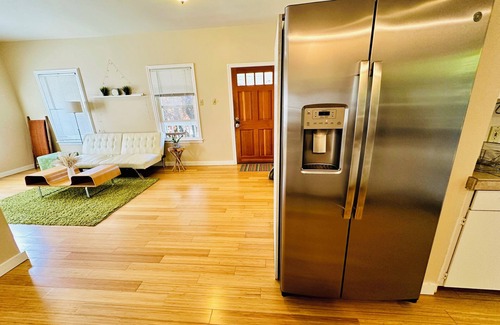 Alberta Arts District House | Alberta Arts house walking distance to everything!