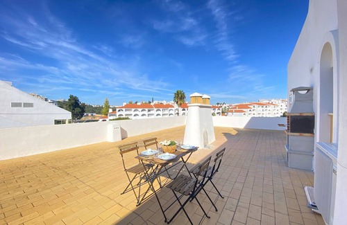 Areias de Sao Joao Apartment | Albufeira Central 8 by Homing
