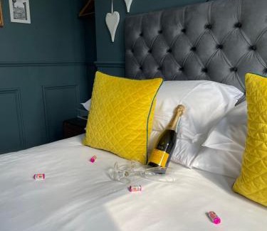Bruntsfield House | Albyn Townhouse