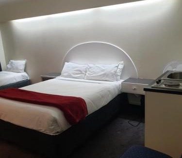 Hamilton North Hotel | Alcamo Motel