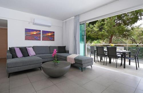 Protaras House | Alessia 2bed Apartment - Coralli Beachfront Resort