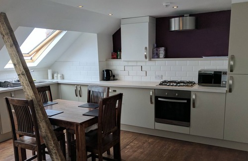 Sunderland Apartment | Alexander Apartments Northcliffe