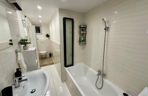 Magdolna negyed Apartment | Alexander GuestRooms