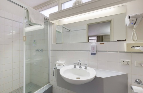 Essendon Hotel | Alexander Motor Inn & Apartments