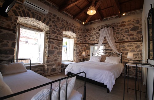 Hydra Hotel | Alexandra Guesthouse