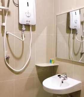 Nesan Empat Apartment | Alexis KT Roomstay