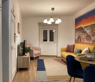 Santo Estevao Apartment | Alfama Cruise Terminal - 1 Bed Apt near the Tagus River With A/C!