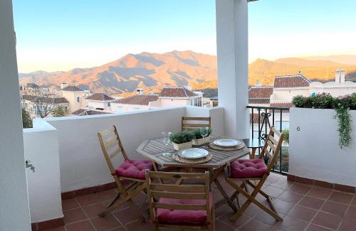 Alhaurin el Grande Apartment | Alhaurin golf modern apartment with a view