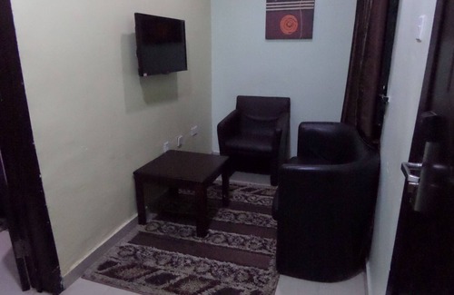 Ibadan Hotel | Alheri Suites