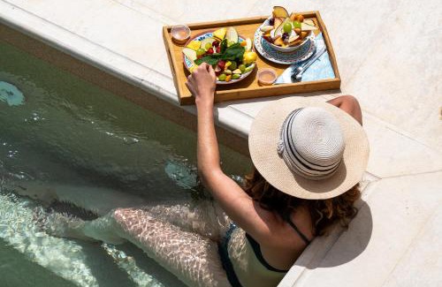 Andros House | Alia Andros