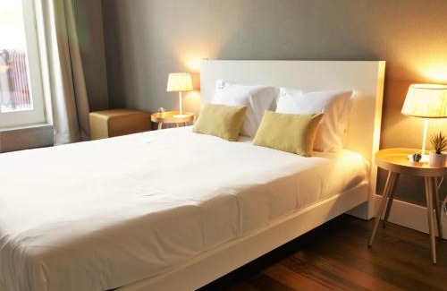 Centro / Baixa Apartment | ALIADOS by YoursPorto