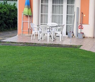 Balatonlelle Apartment | Alinka Apartmanház