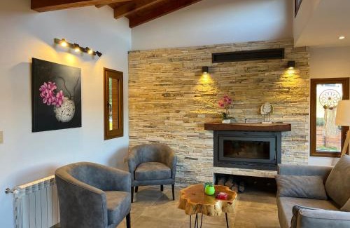 Angostura Ski Chalet | ALIWEN