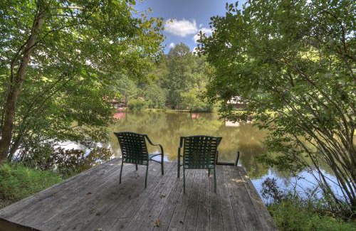 Blue Ridge House | All Aboard - Log Cabin, Game Room, Hot Tub, Lake View, Private Dock - Blue Ridge, GA